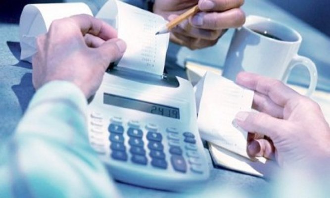 Cercetat pentru înşelăciune, evaziune şi alte infracţiuni economice